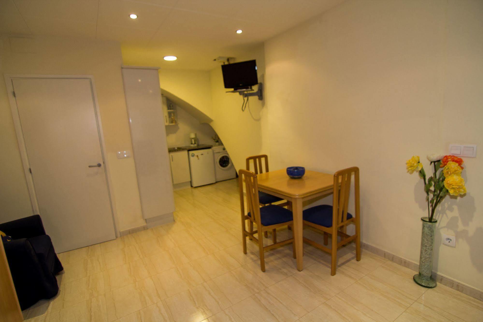 Appartement Agi Sant Antoni à Roses Extérieur photo
